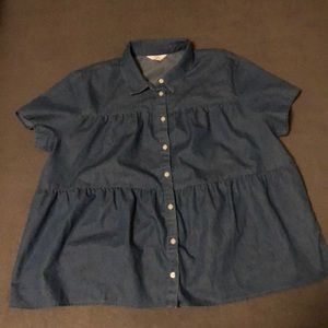 Women's Time and Tru Blue Jean baby doll top.